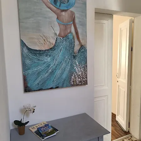 Modern Stylish Flat Near Valletta And Sliema! Appartement Msida