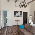 Modern Stylish Flat Near Valletta And Sliema!