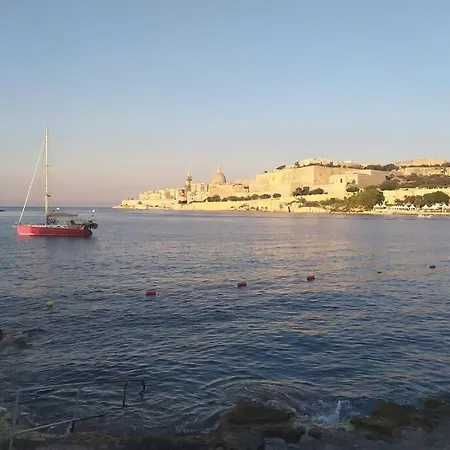 Апартаменты Modern Stylish Flat Near Valletta And Sliema! Мсида
